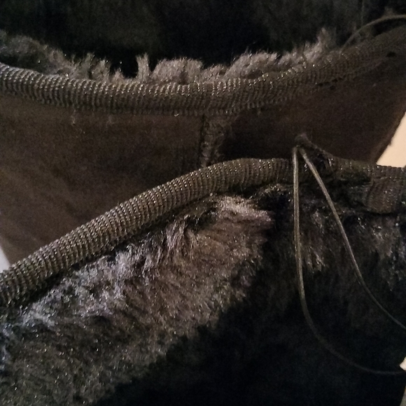 Classic Ugg Inspired Suede Winter Boots Size 1 - Picture 3 of 8